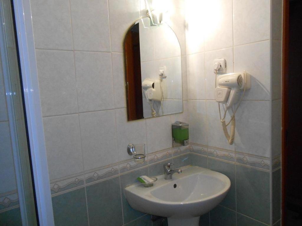 Zhibek Zholy Hotel Astana Zimmer foto